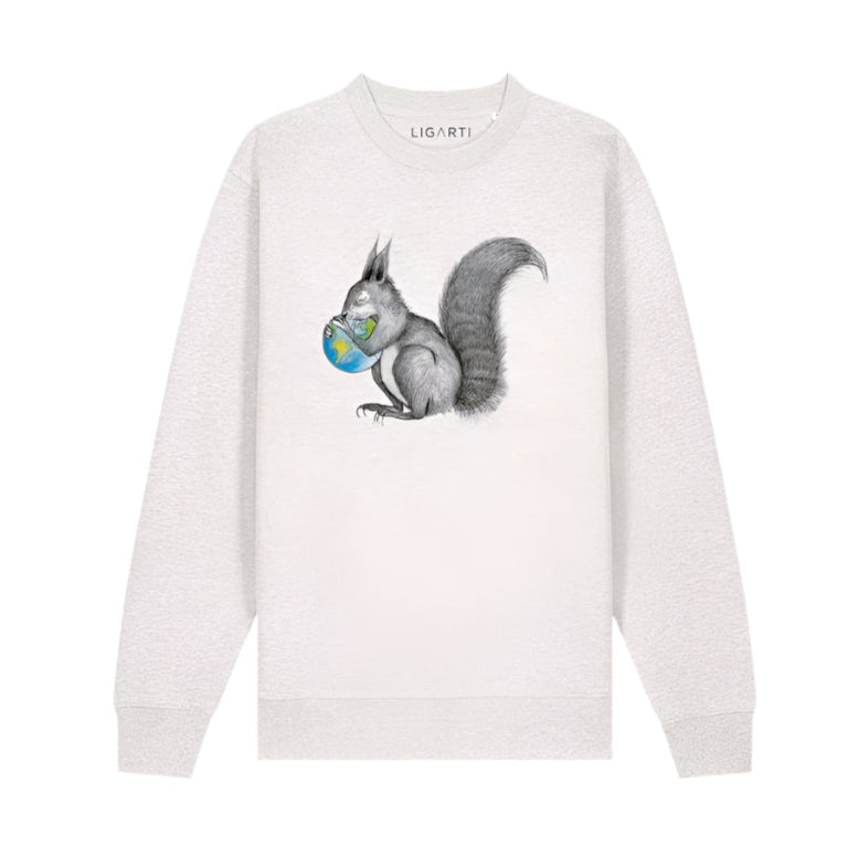 Organic cotton Pullover “Squirrel holding the World ”