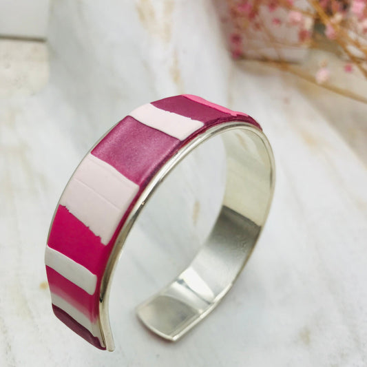 Armreif „Flamingo Pearl“ von Stephanie Fraselle – Kunstvolles Schmuckdesign