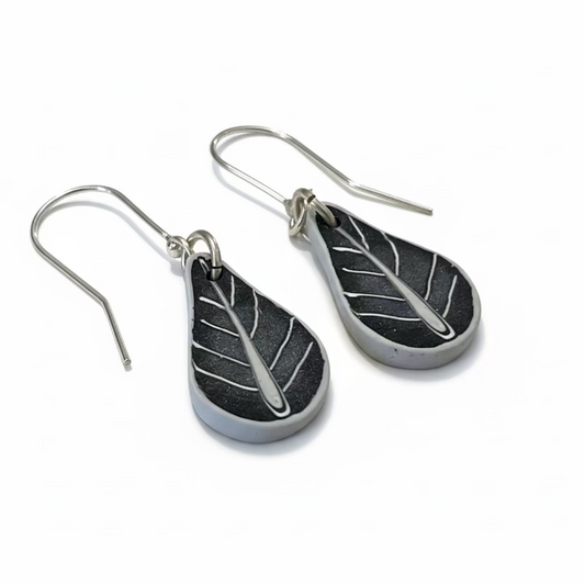 „Tranquil Waters“ 925 STERLING SILBER – handgefertigte Ohrhänger – von Stephanie Fraselle – Kunstvolles Schmuckdesign