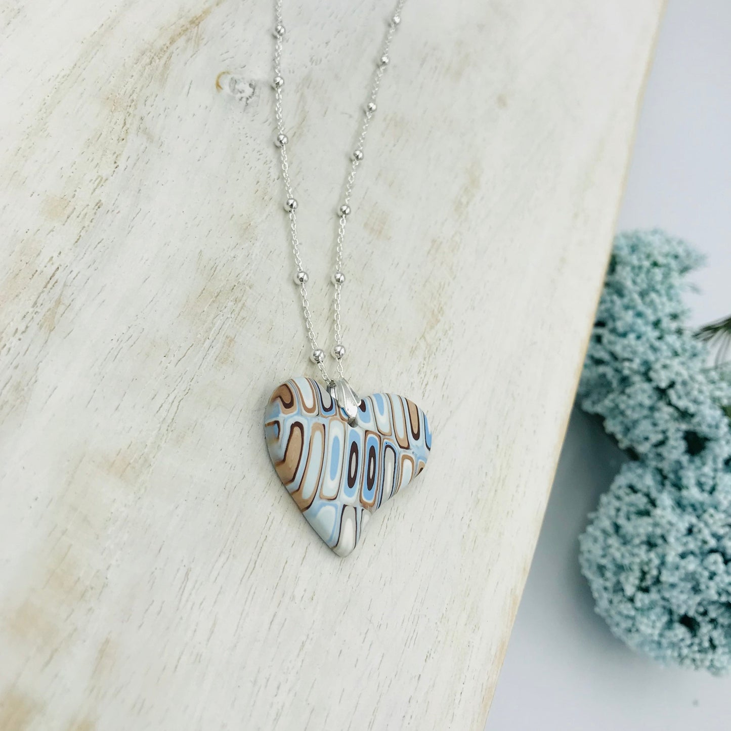 Mini-Herz „Strände“ – Halskette aus 925er Sterlingsilber von Stephanie Fraselle – Kunstvolles Schmuckdesign