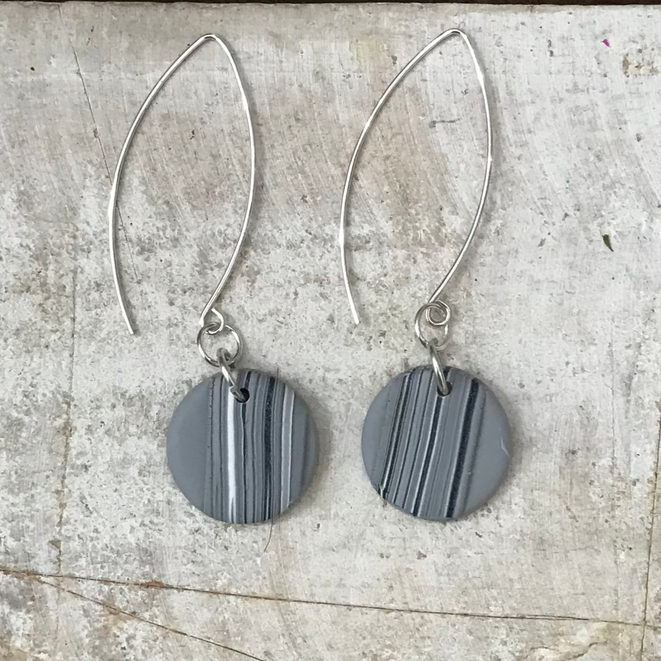 Pendientes colgantes hechos a mano en PLATA DE LEY 925 “White Botanics” de Stephanie Fraselle - Diseño de joyería artesanal