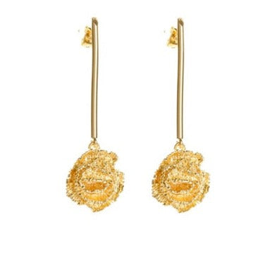 Clavel Earrings