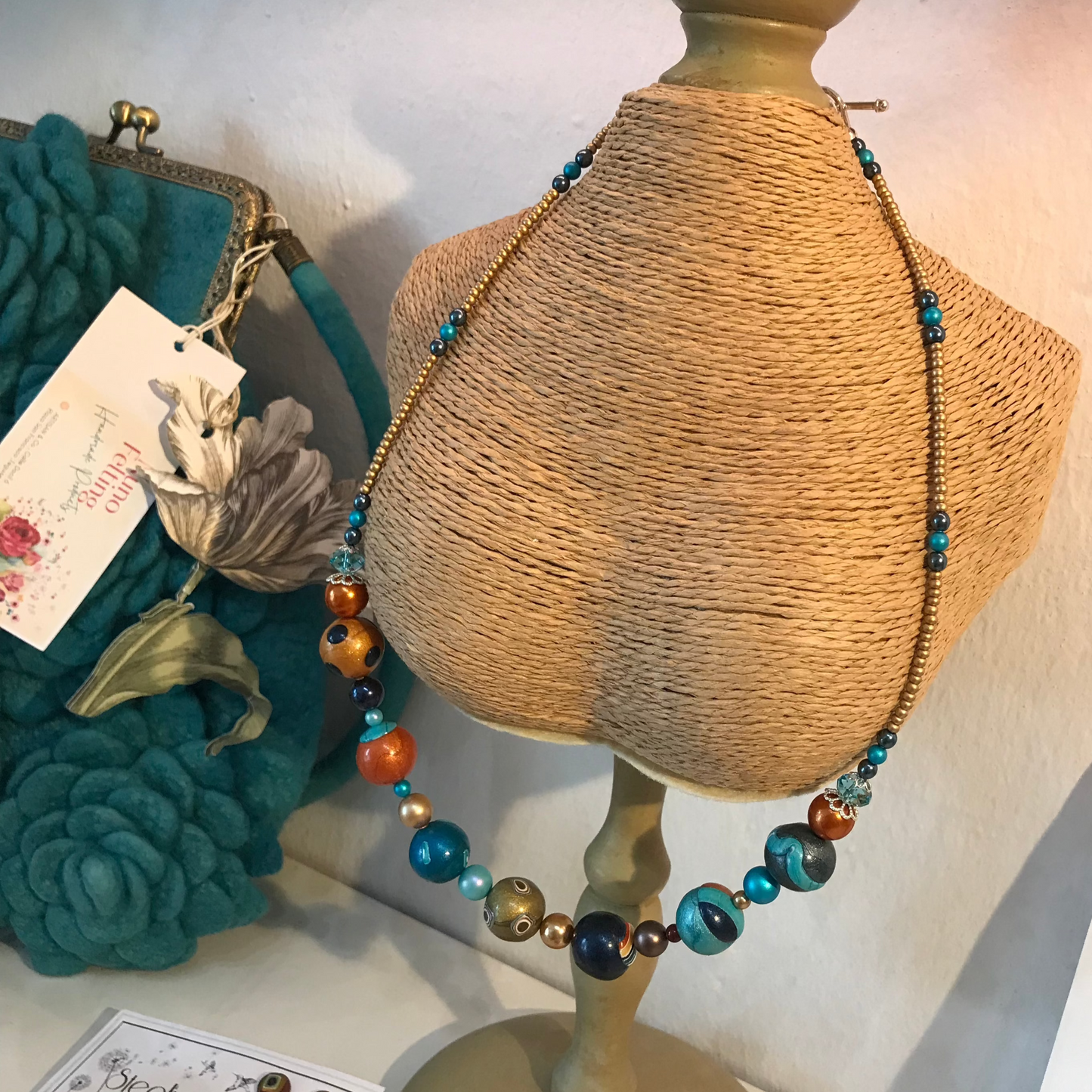 „Moroccan Spice“ Perlenkette „Empress“ von Stephanie Fraselle – Kunstvolles Schmuckdesign