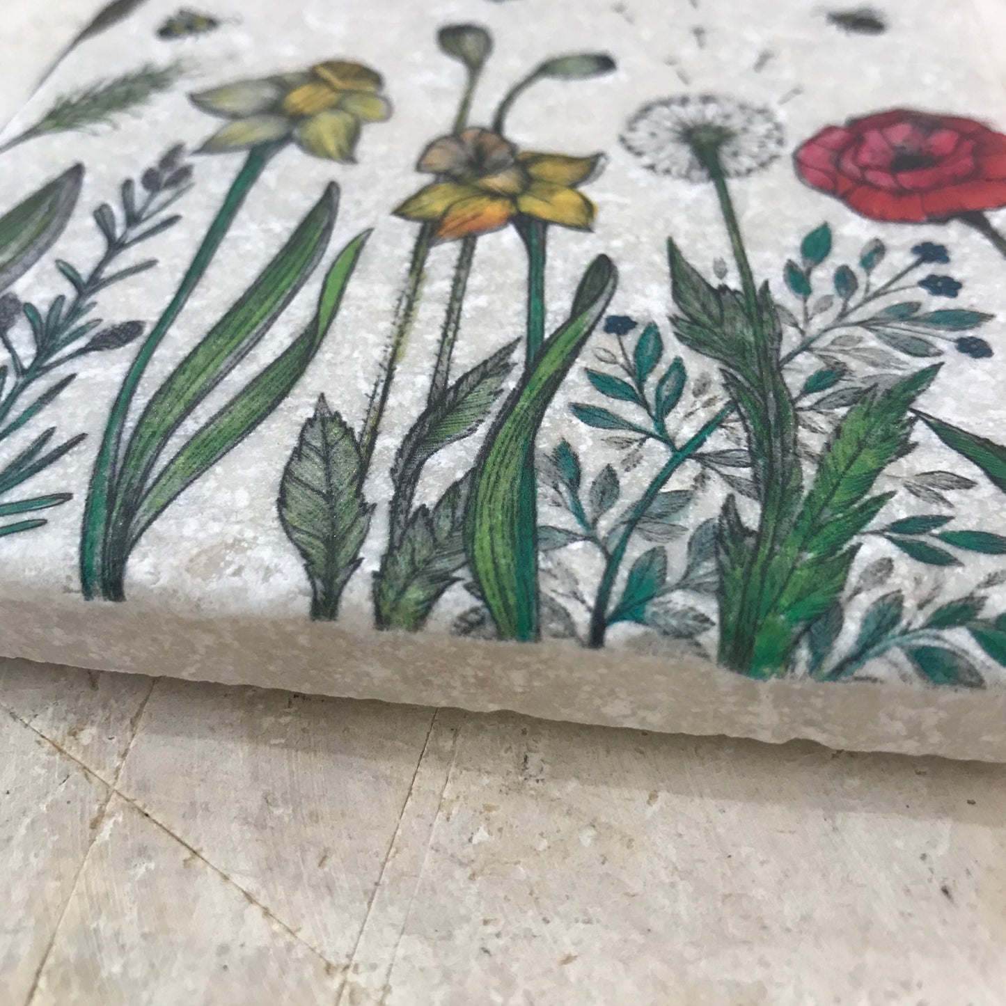 Natural stone art tiles SET OF THREE “Bear & Bee/ Bees / flowers