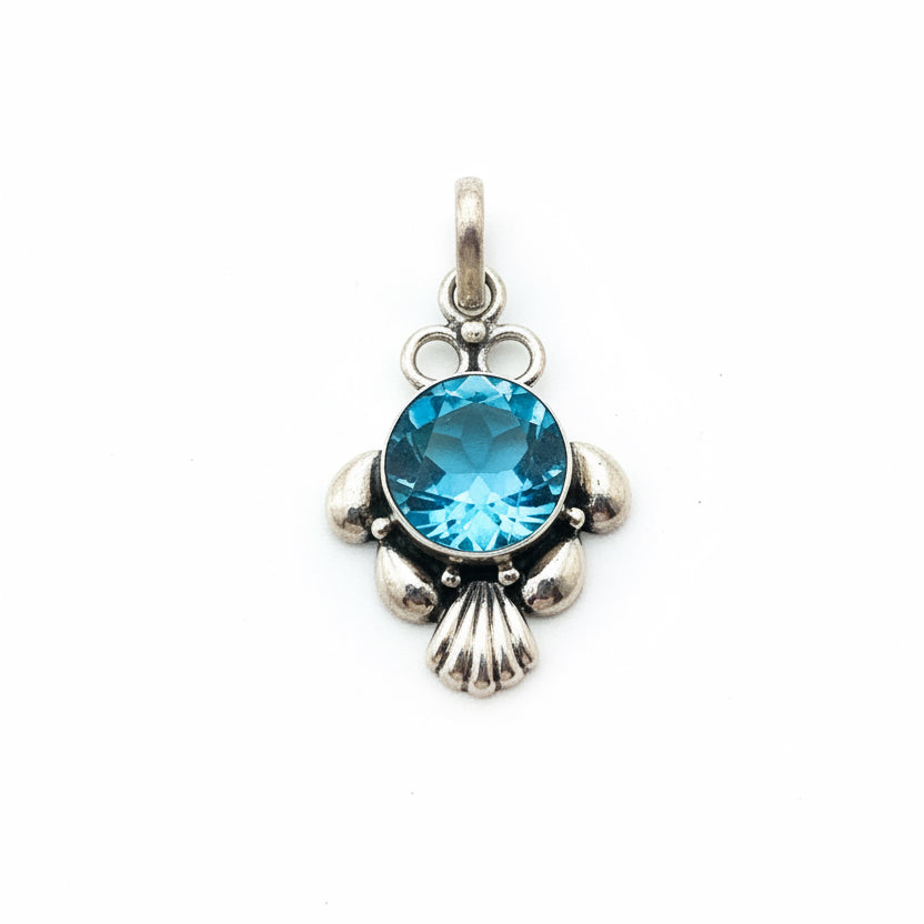 6CT Flawless Blue Topaz 925 Solid Sterling Silver pendant 1/2” long