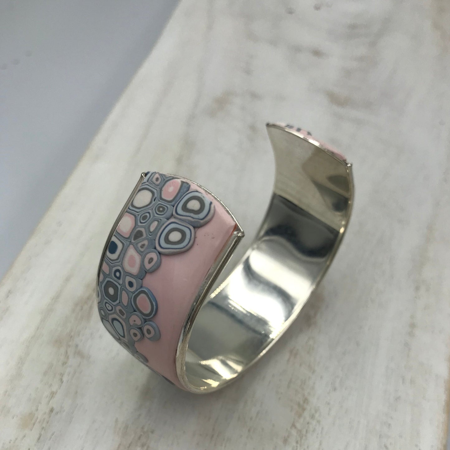 “Pastels Hues” 23mm Bracelet cuff by Stephanie Fraselle - Artisan Jewellery Design