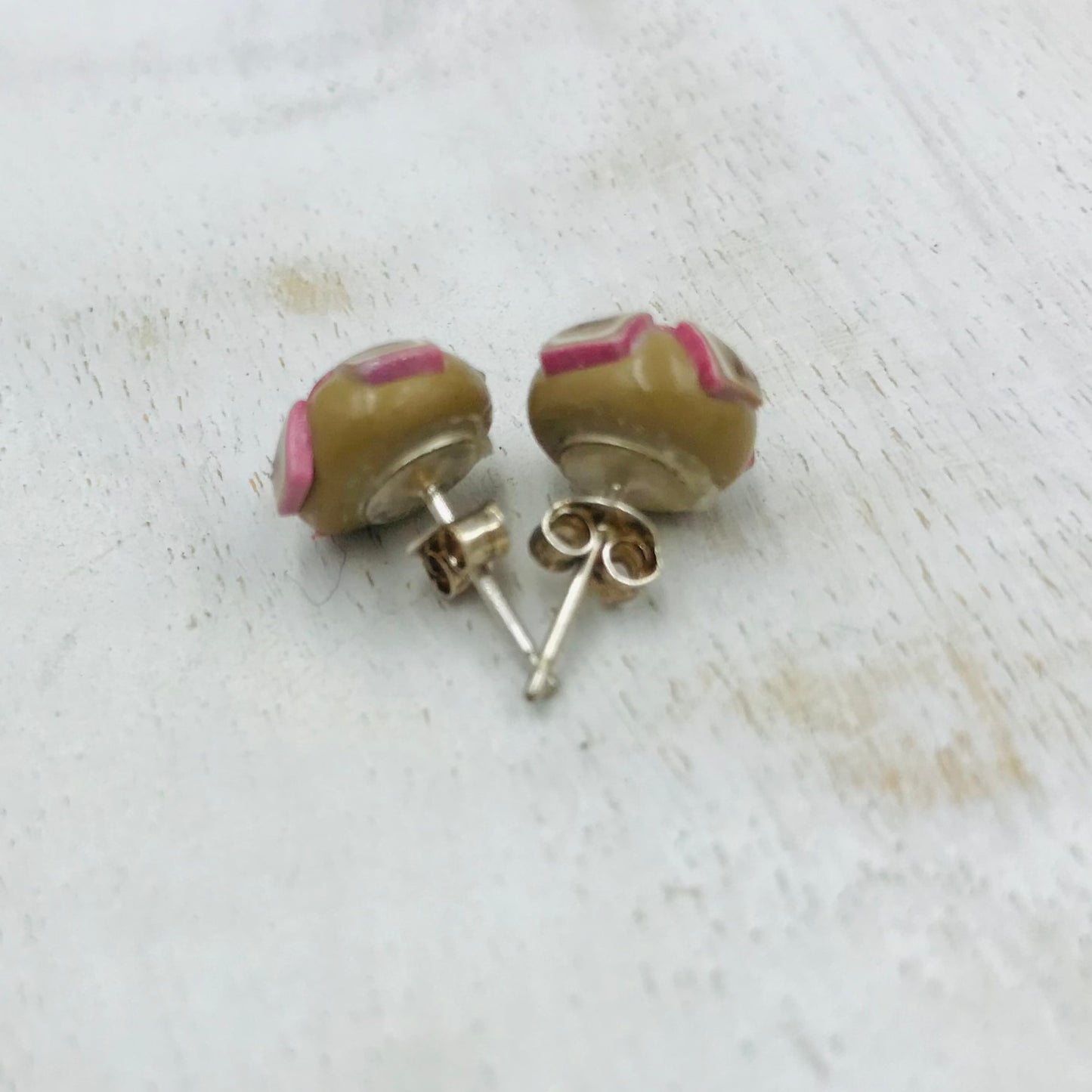 “ Flamingo Pearl ” 925 STERLING SILVER - handmade Earring studs - by Stephanie Fraselle - Artisan Jewellery Design