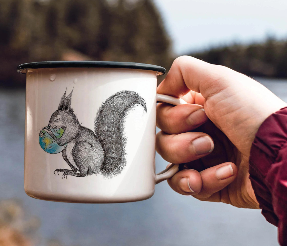 Enamel cup - Squirrel holding the World