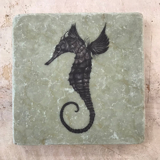 Azulejo artístico de piedra natural “Caballito de mar”