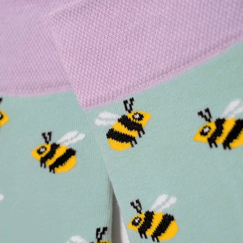 Socks – swarm of bees