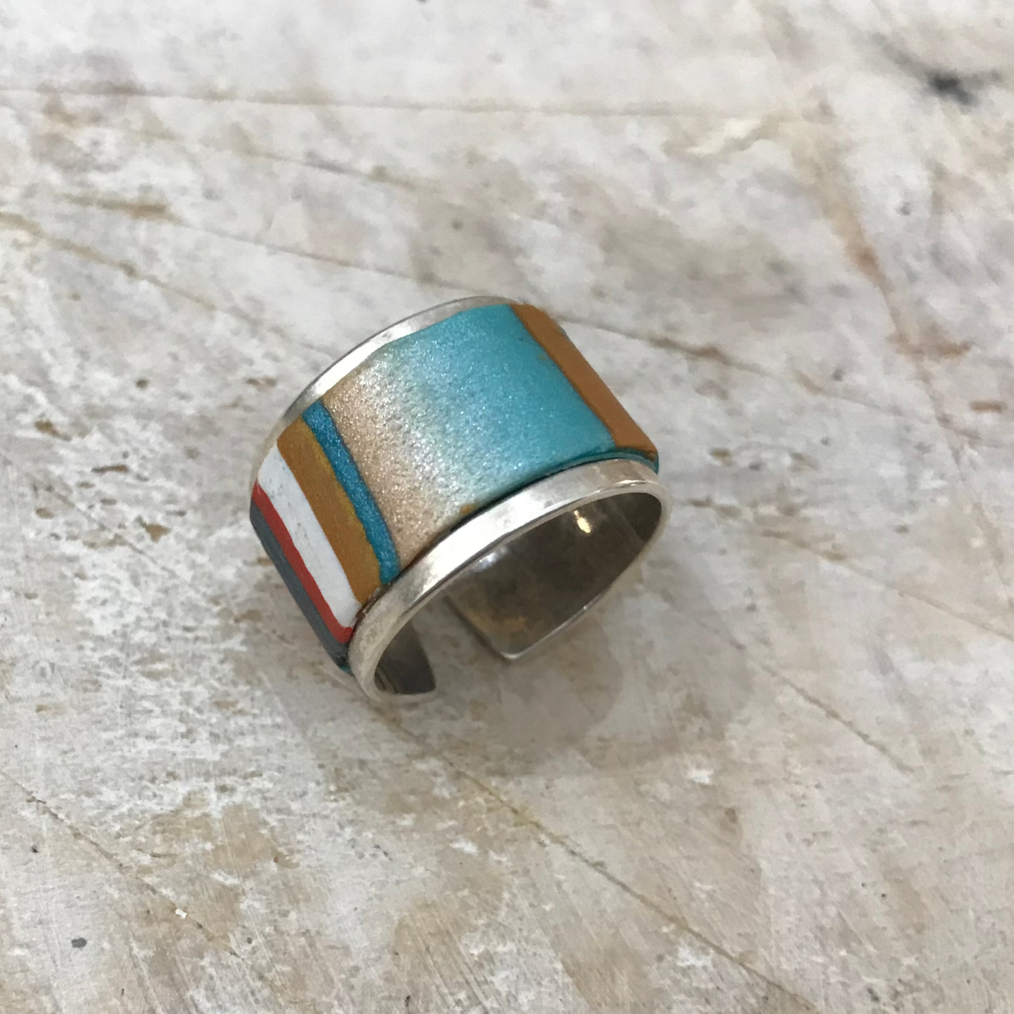 Verstellbarer Wickelring „Moroccan Spice“ von Stephanie Fraselle - Kunstvolles Schmuckdesign