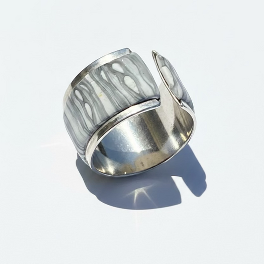 Grey Cashmere | Adjustable ring | Strata |Silver Toned