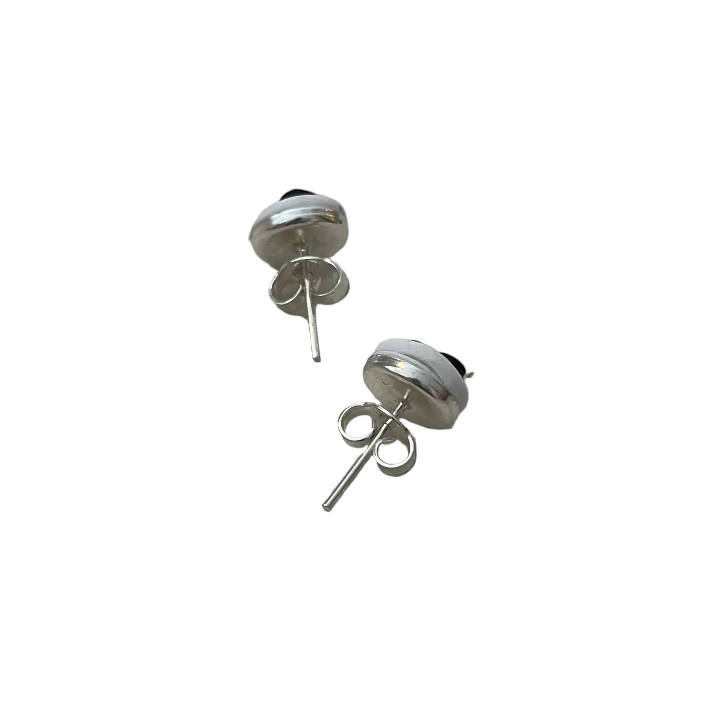 Monochrome | Stud Earrings 8mm | Hearts