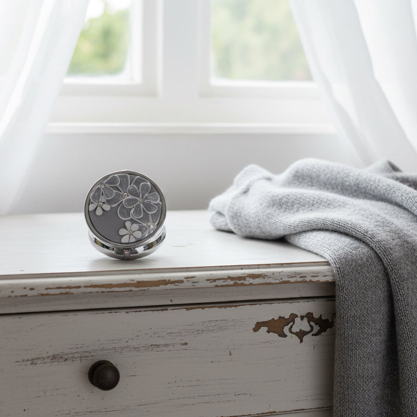 Grey Cashmere Bloom |Handmade Pillbox 50mm