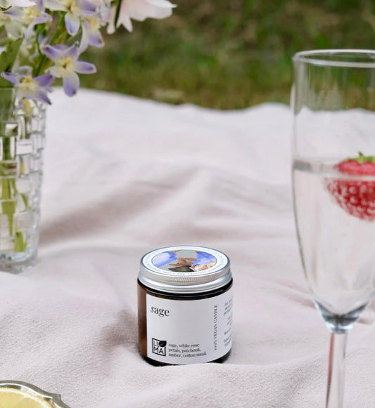 The Sage Candle – Herbal Vegan Soy Candle with a gentle herbal spa scent
