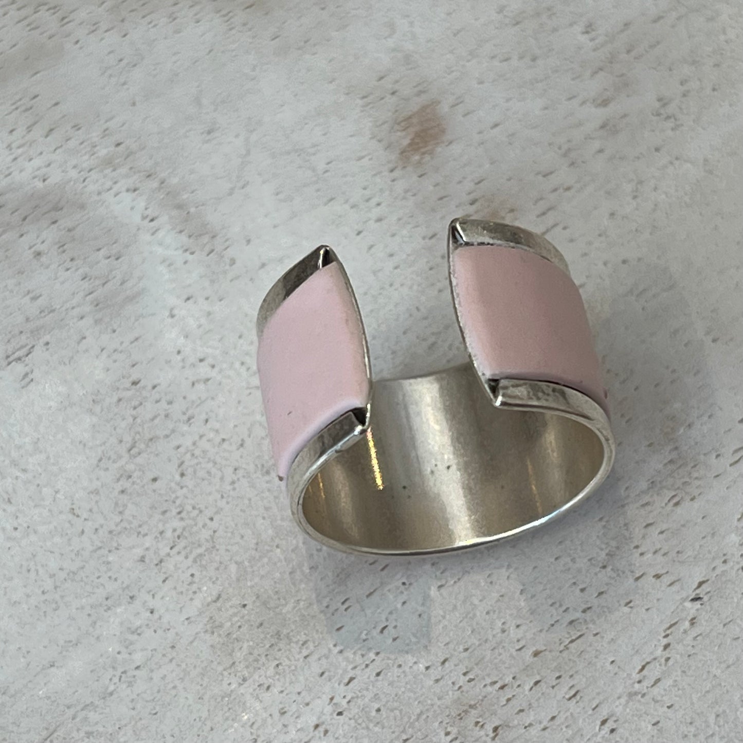 Rose gold‑tone adjustable mosaic ring featuring hand‑sculpted polymer clay in soft layers of dusky pink, powder rose, and gold shimmer, set over vintage brass; open‑ended design (54 mm–62 mm) with an optional forward or inward orientation; approximately 14.5 mm wide by 62 mm long, nickel‑, cadmium‑, and lead‑free.