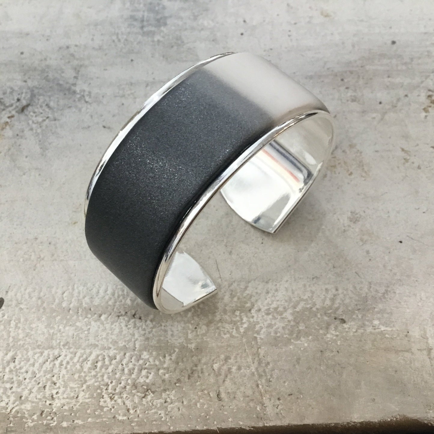 Blends¨Grey Minimalist meets white¨bracelet cuff by Stephanie Fraselle - Artisan Jewellery Design