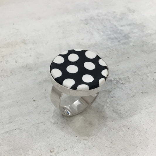 Polka dots “Monochrome” Round Adjustable ring by Stephanie Fraselle - Artisan Jewellery Design