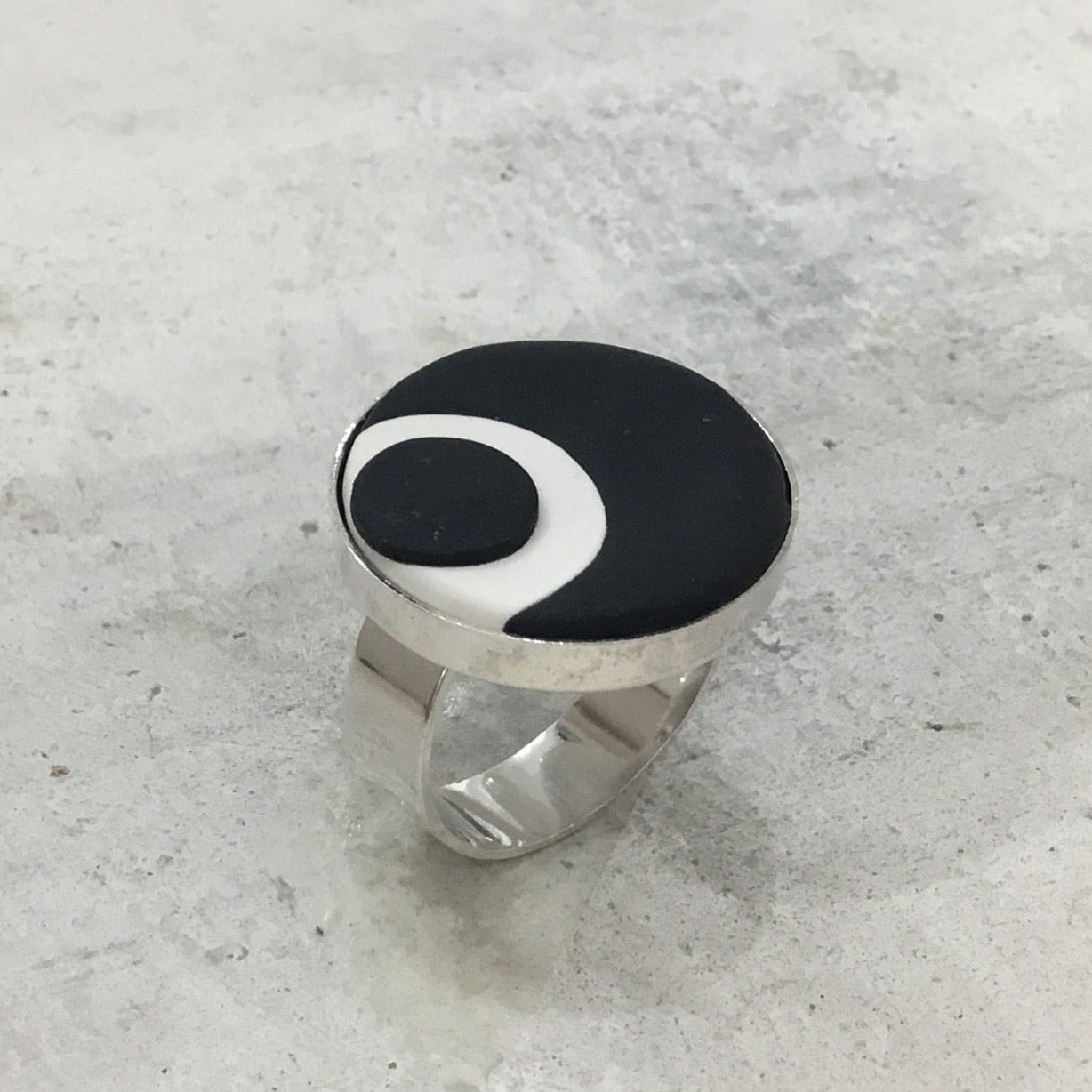 “Monochrome Universe” Round Adjustable ring by Stephanie Fraselle - Artisan Jewellery Design