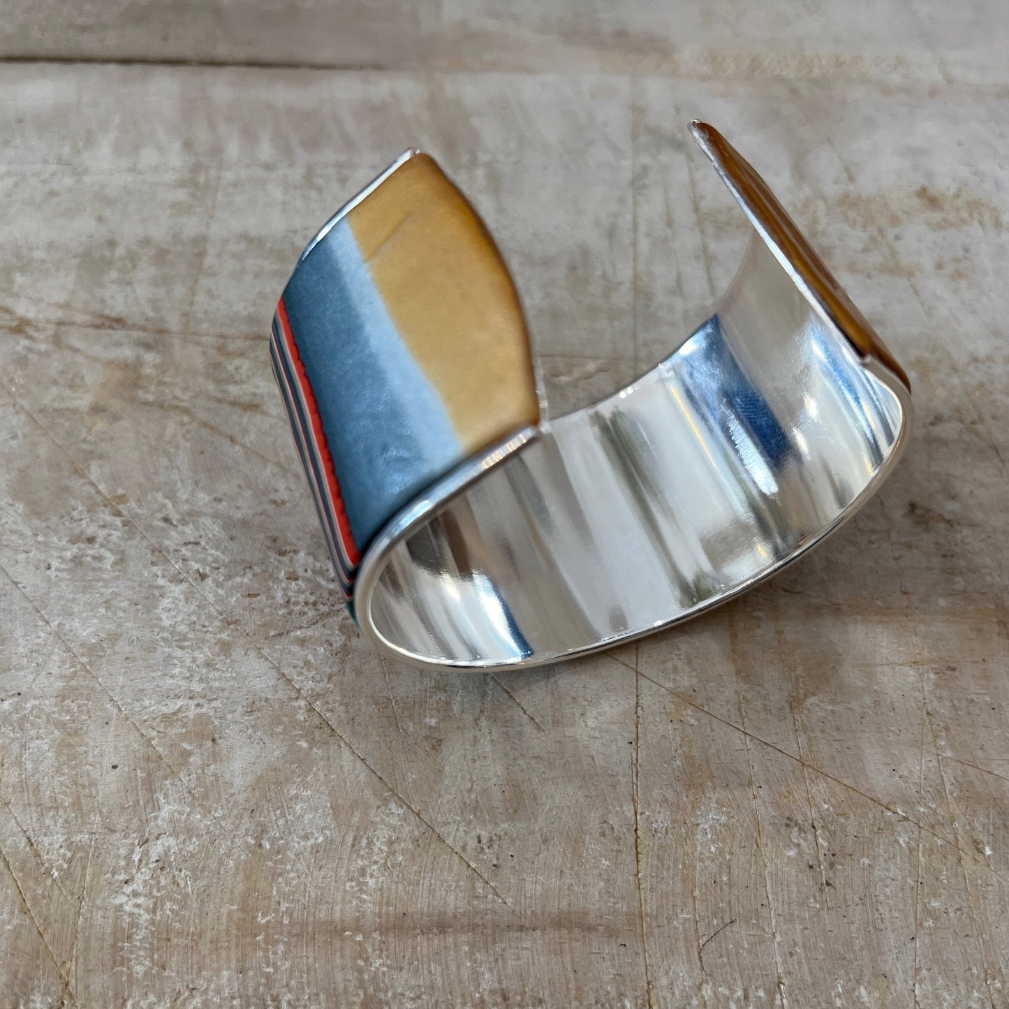 Brazalete tipo brazalete “Moroccan Spice” de Stephanie Fraselle - Diseño de joyería artesanal