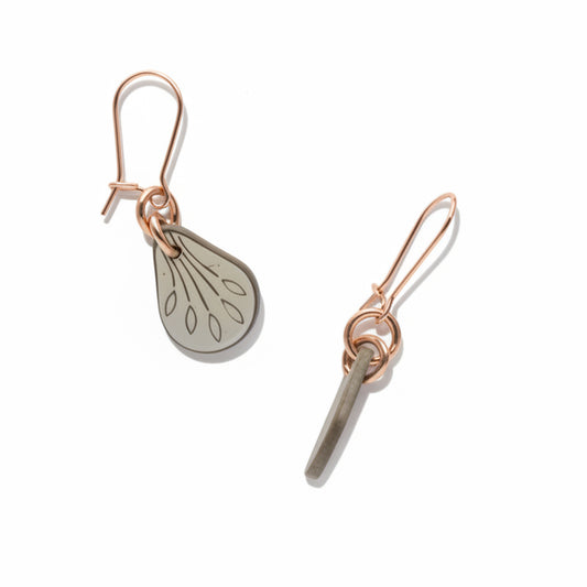 Cappuccino Cream | Flower Petal Earrings