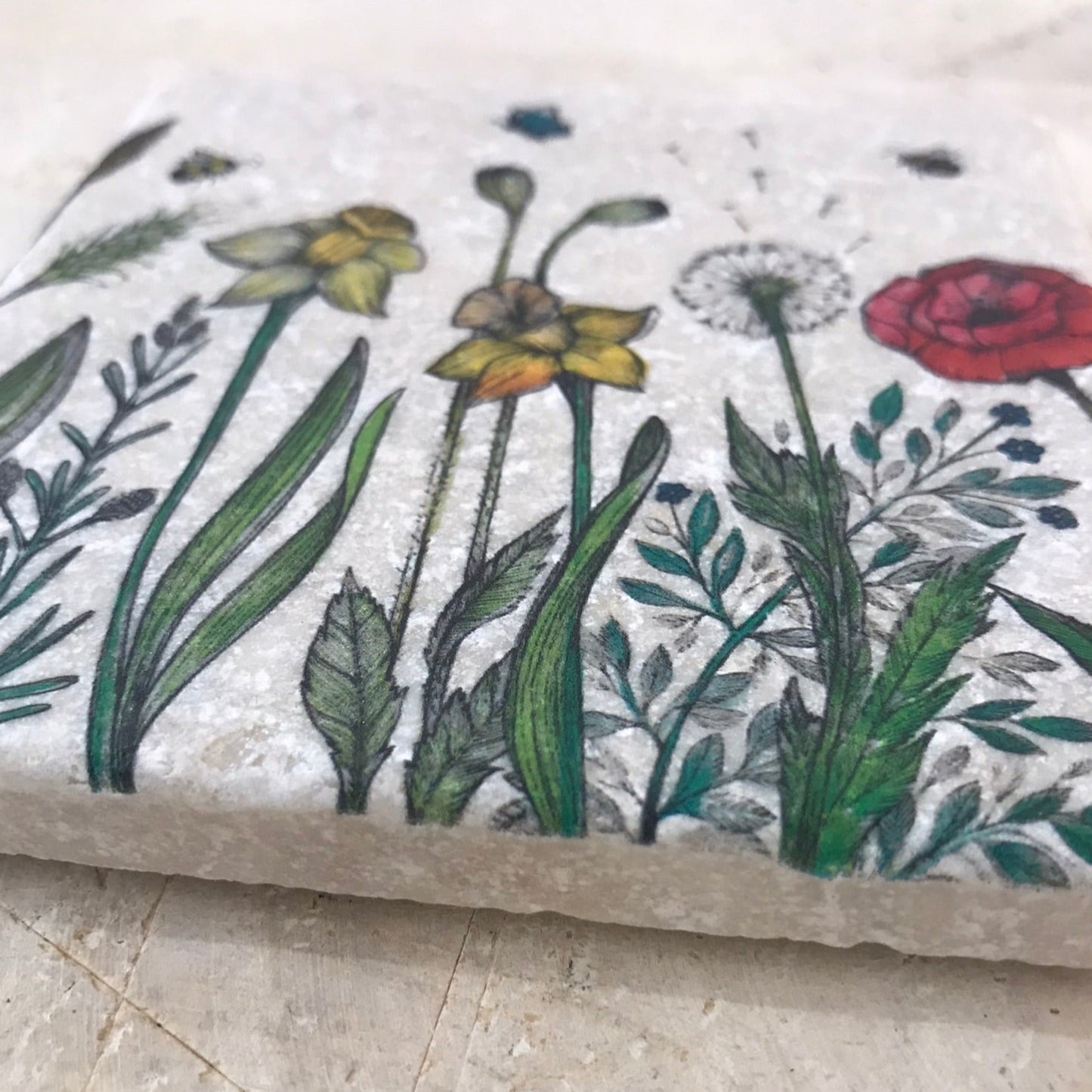 Azulejos artísticos de piedra natural con flores