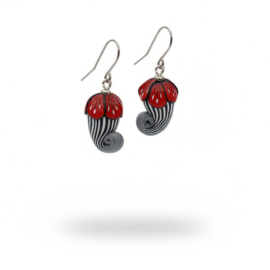 Hand sculpted - Sterling Silver Earrings
