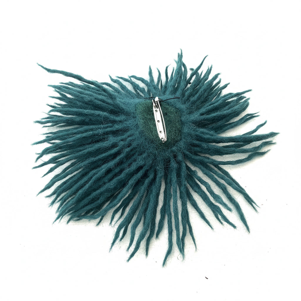 Broche de anémona de lana merino elaborado a mano para ti 