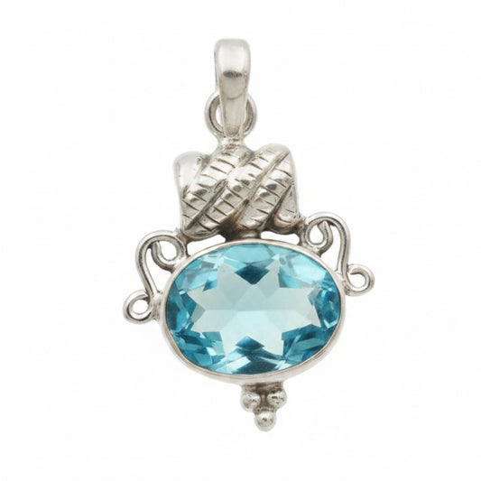 Artisan Blue Topaz Pendant
Solid 925 Sterling Silver | 8 Carat Flawless Blue Topaz