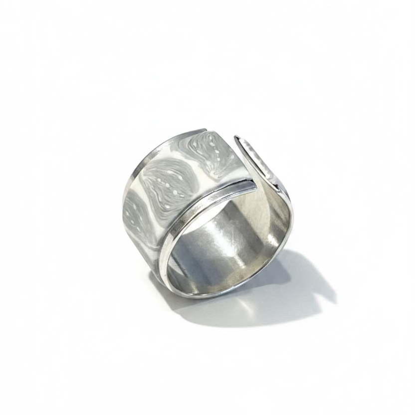 Grey Cashmere | Adjustable ring | Petal |Silver Toned