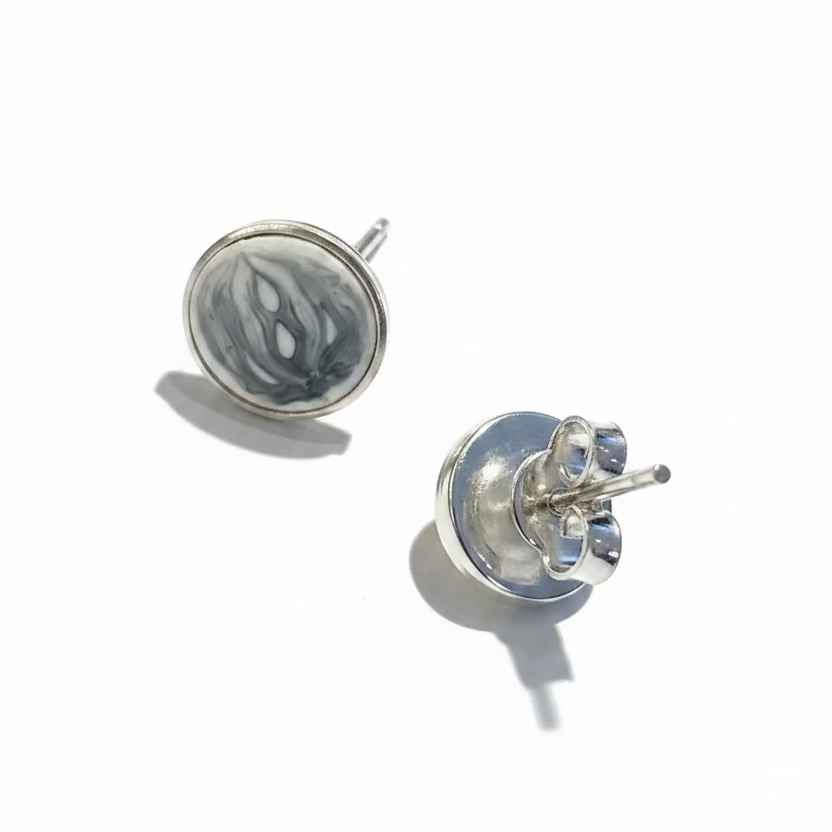 Grey Cashmere | Strata | Stud Earrings 8mm