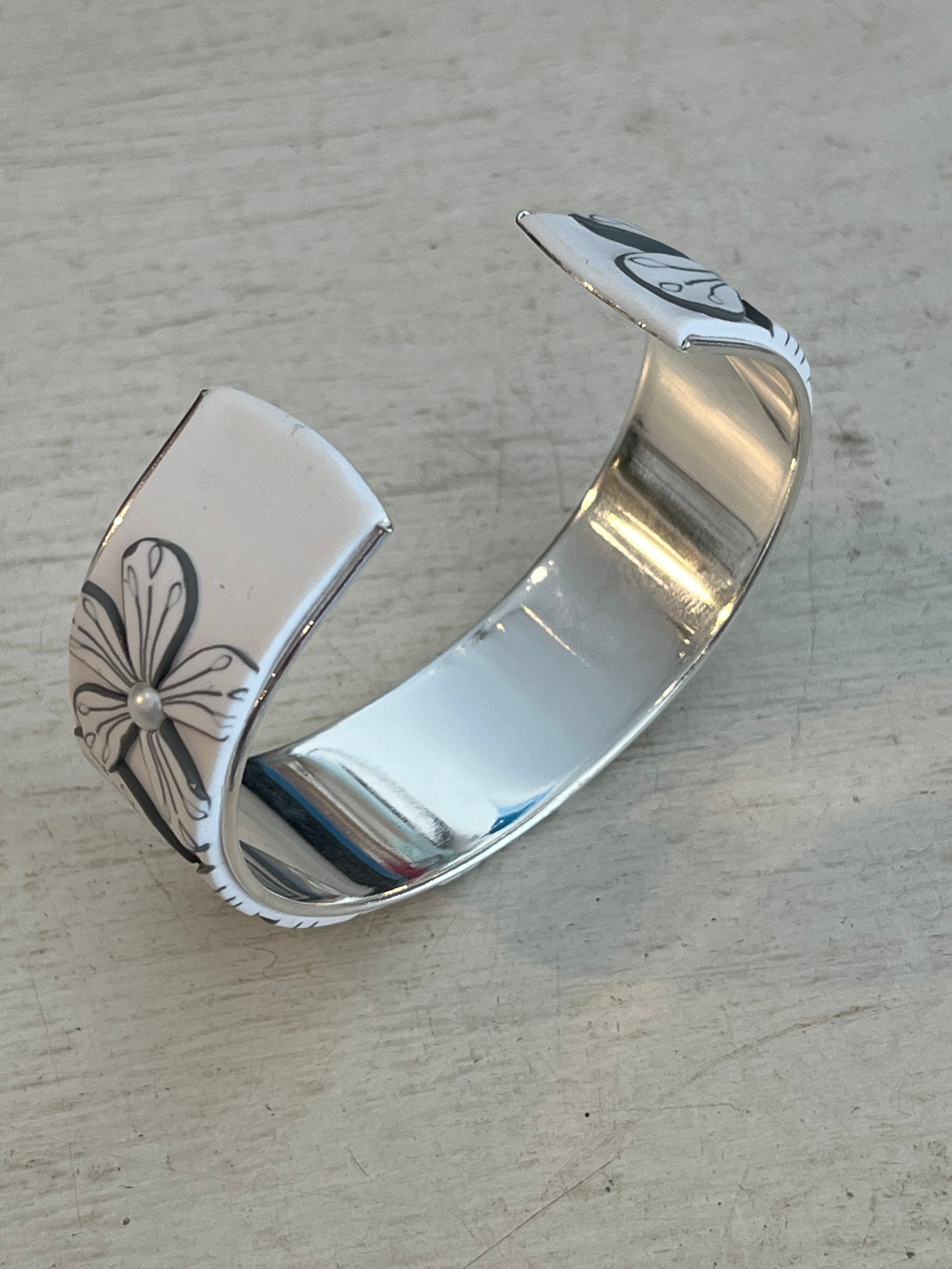 White Botanics Bloom | Medium Cuff | Hand Sculpted Florals