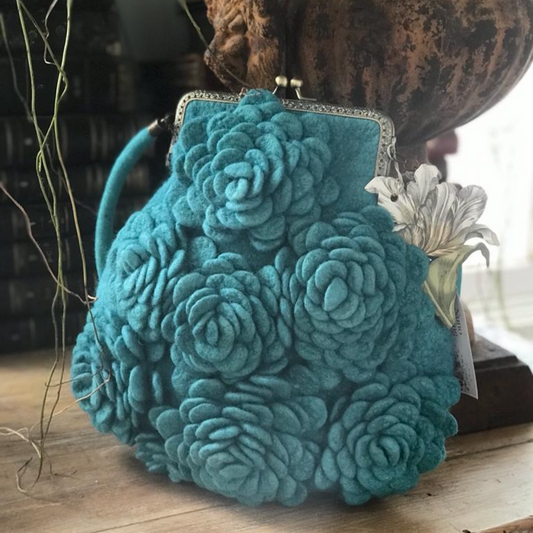Bolsa de flores artesanales para ocasiones especiales 