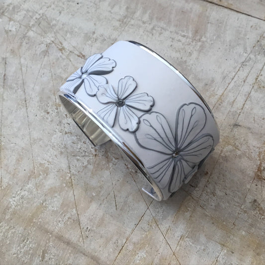 “White Botanics ” 37mm Bracelet cuff by Stephanie Fraselle - Artisan Jewellery Design